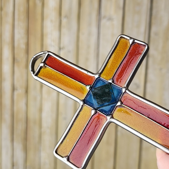 Stained glass hand crafted cross sun catcher - Picture 3 of 12